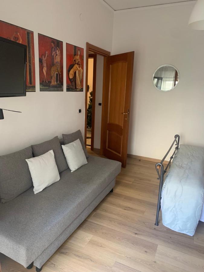 B&B Da Vito A San Martino Napoli Bagian luar foto