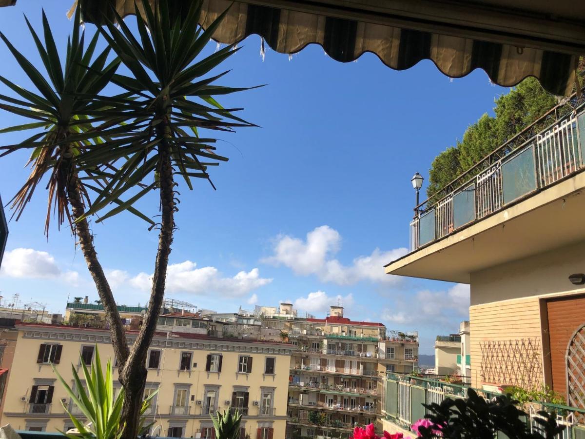 B&B Da Vito A San Martino Napoli Bagian luar foto
