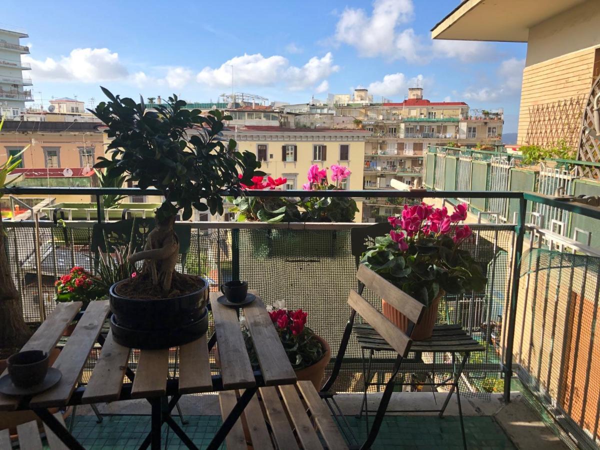B&B Da Vito A San Martino Napoli Bagian luar foto